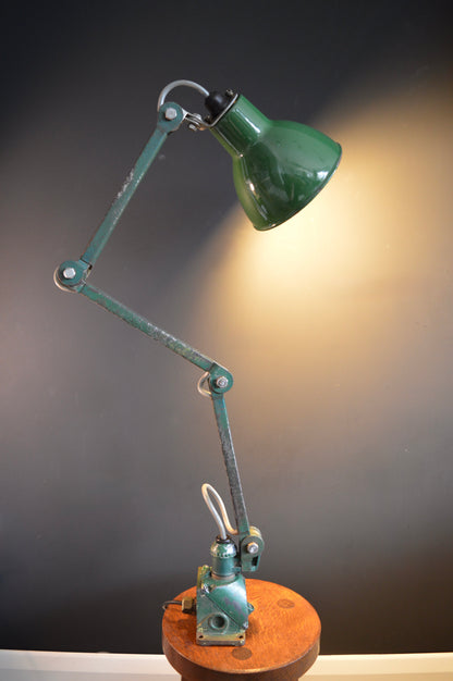1940s EDL 3-arm machinist/work lamp