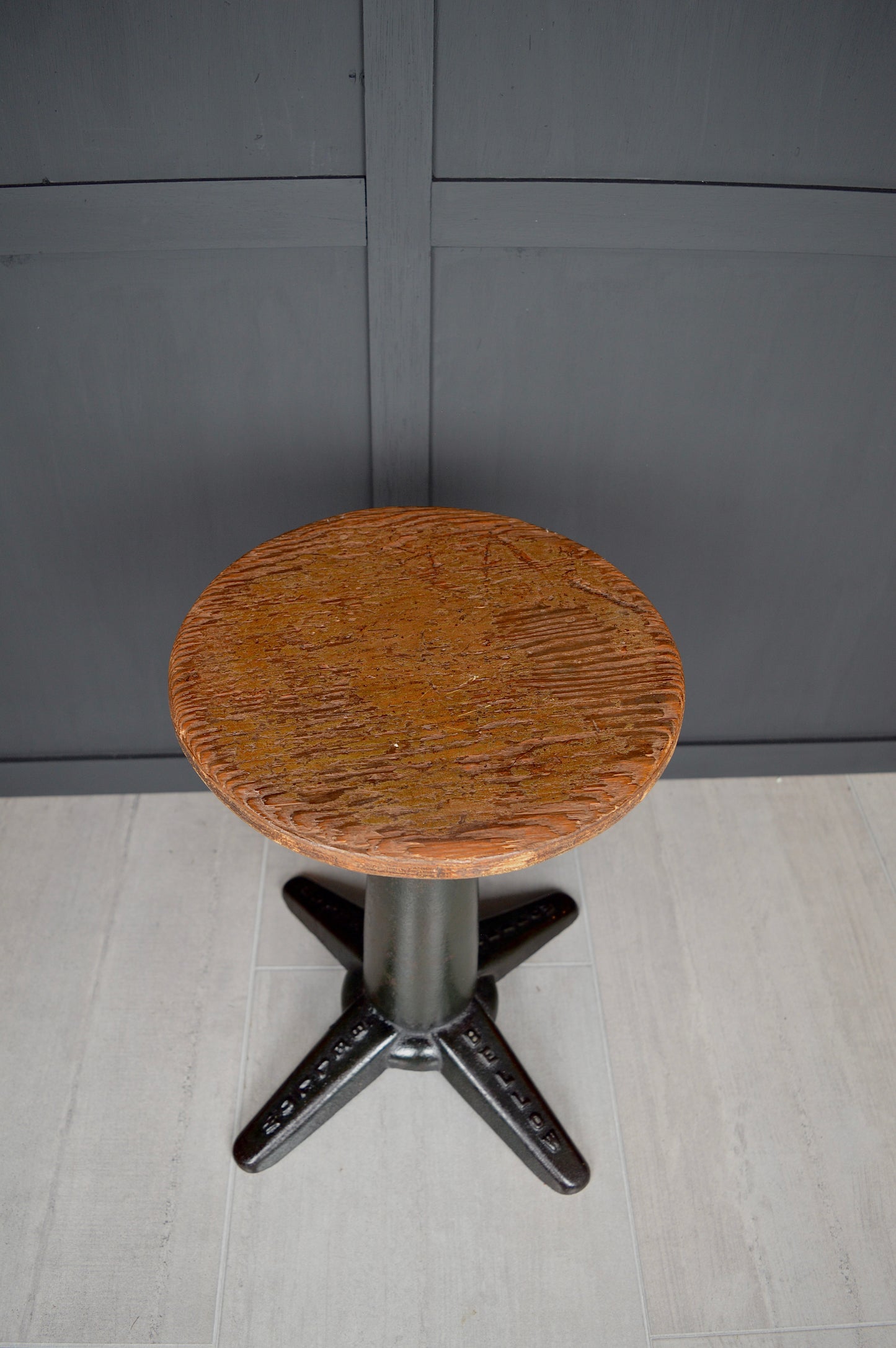 Bellow industrial cast iron stool