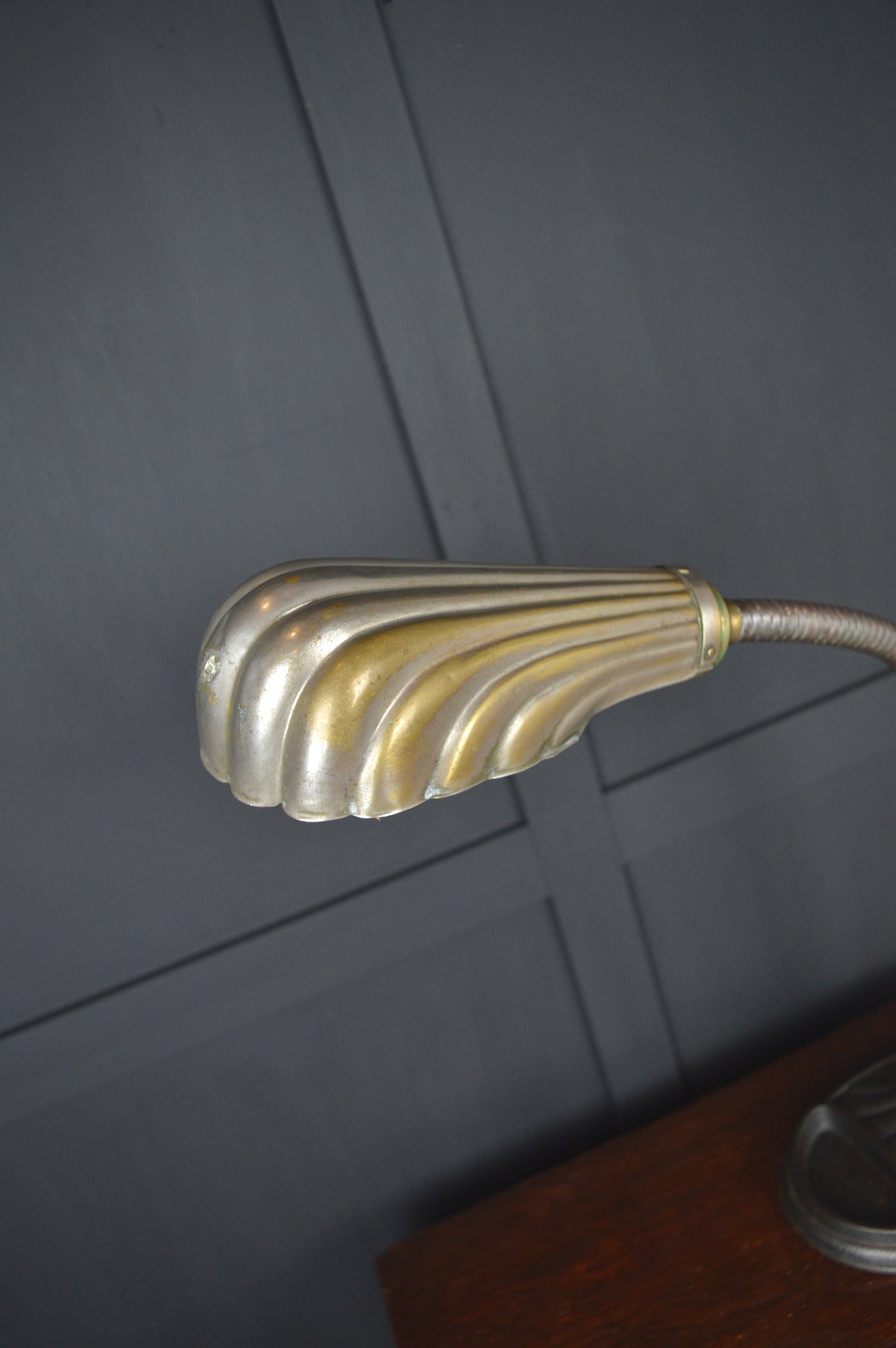 1930s “Supreme" gooseneck lamp